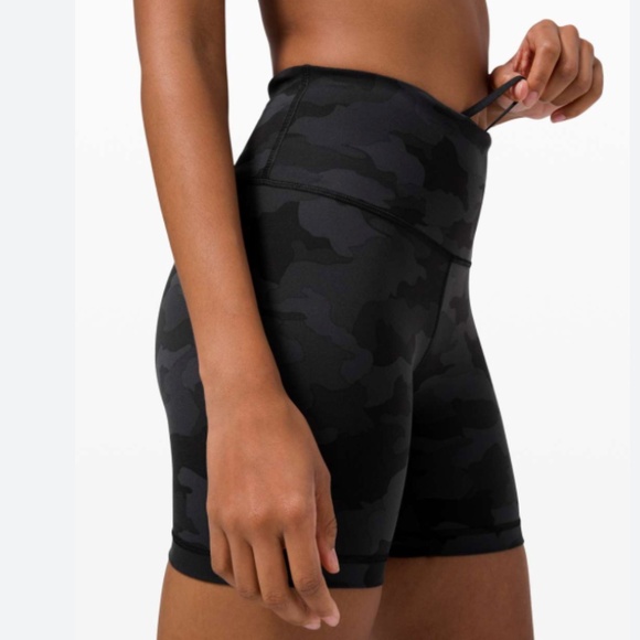 Wunder Train Contour Fit High-Rise Short size 6 - Picture 1 of 5